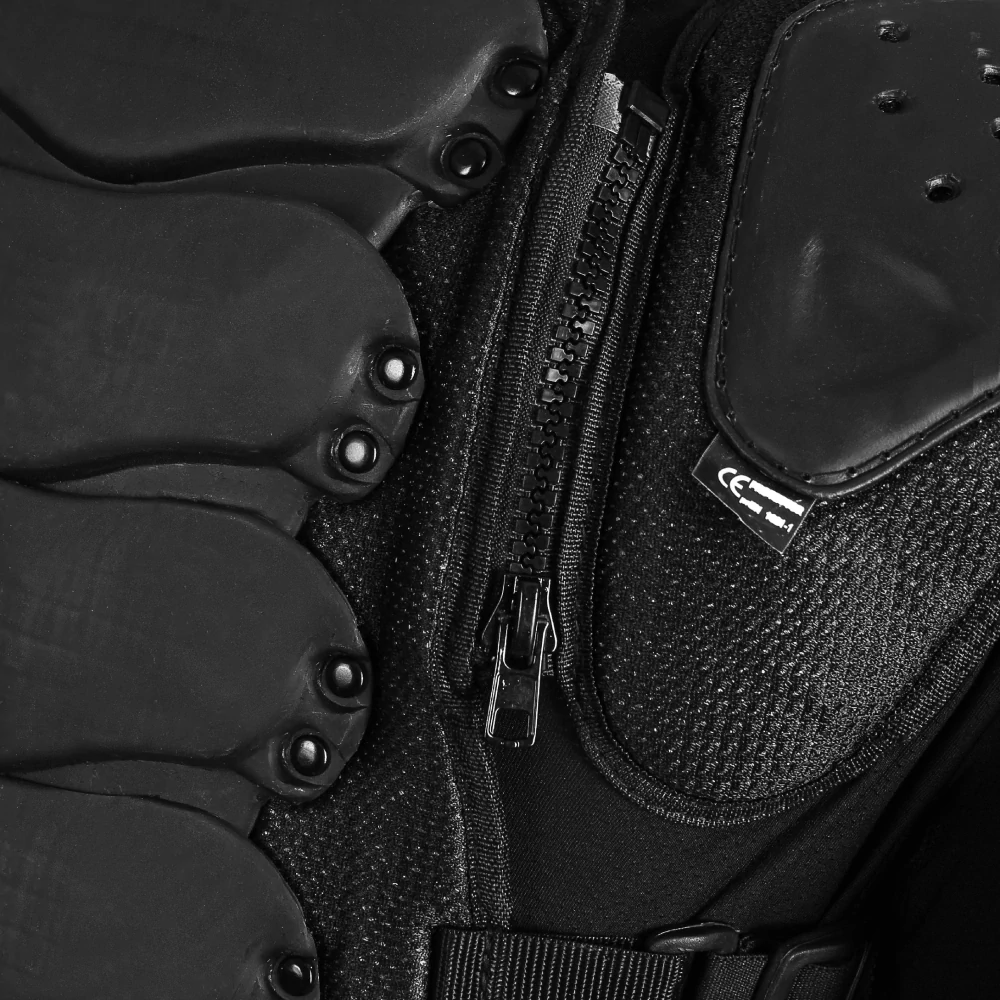 TXR Chránič tela Armor čierny S