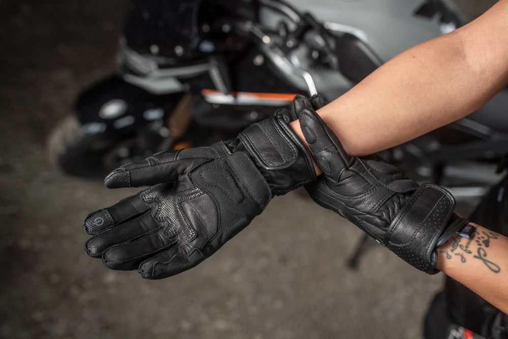 TXR Dámske rukavice na motorku RS3 čierne L