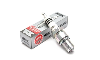 NGK Zapaľovacia sviečka BCPR8EVX-11 Platina