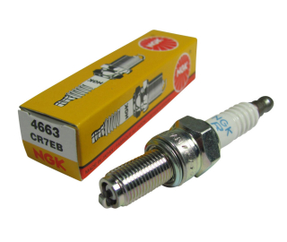 NGK Zapaľovacia sviečka CR7EB